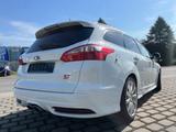 Ford Focus 2,0 EB ST Turnier ST original 250 PS - Ford Focus aus 2013: ST