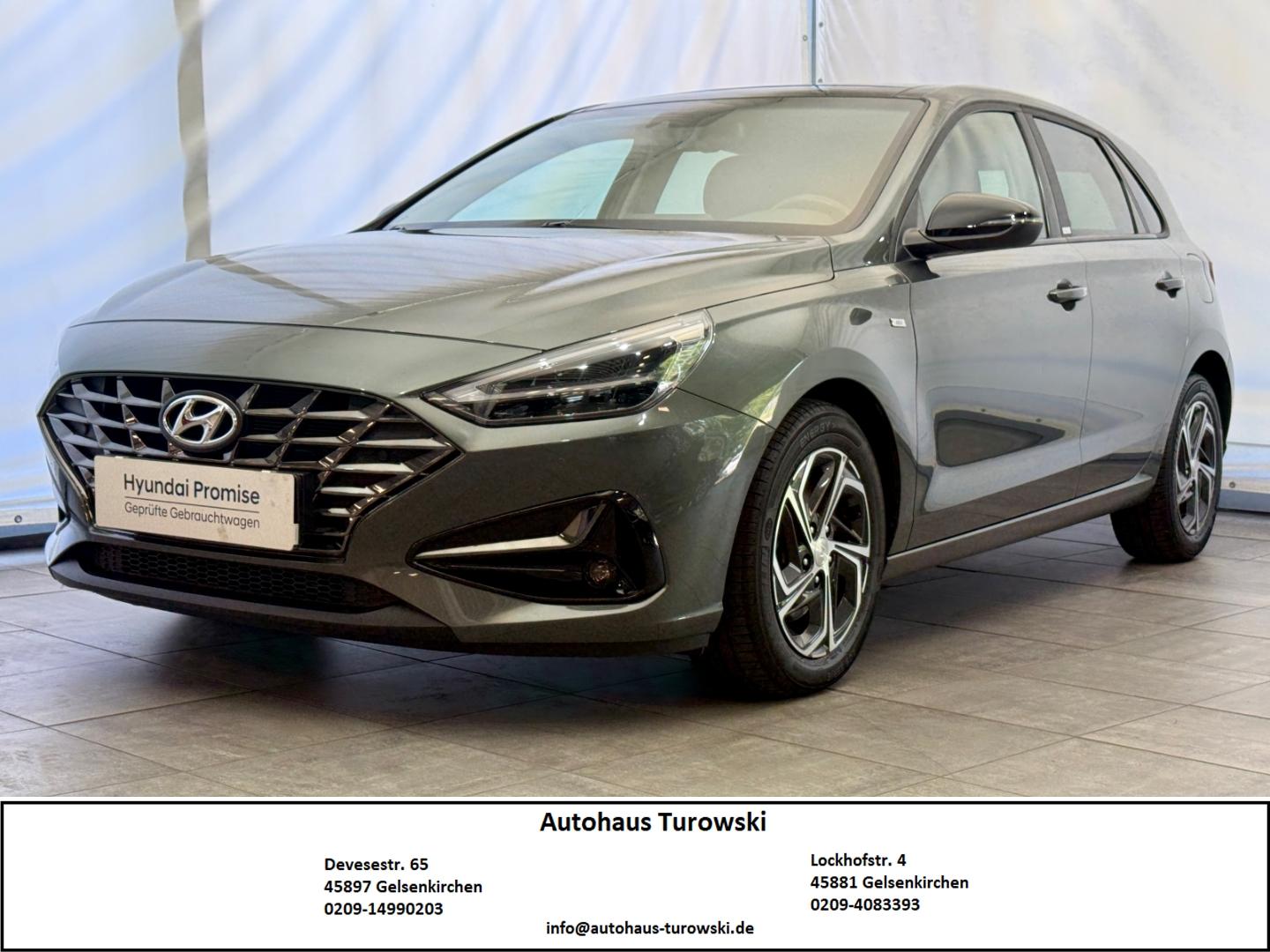 Hyundai i30 LED Klimaauto. Navi El.Panoramadach Android 