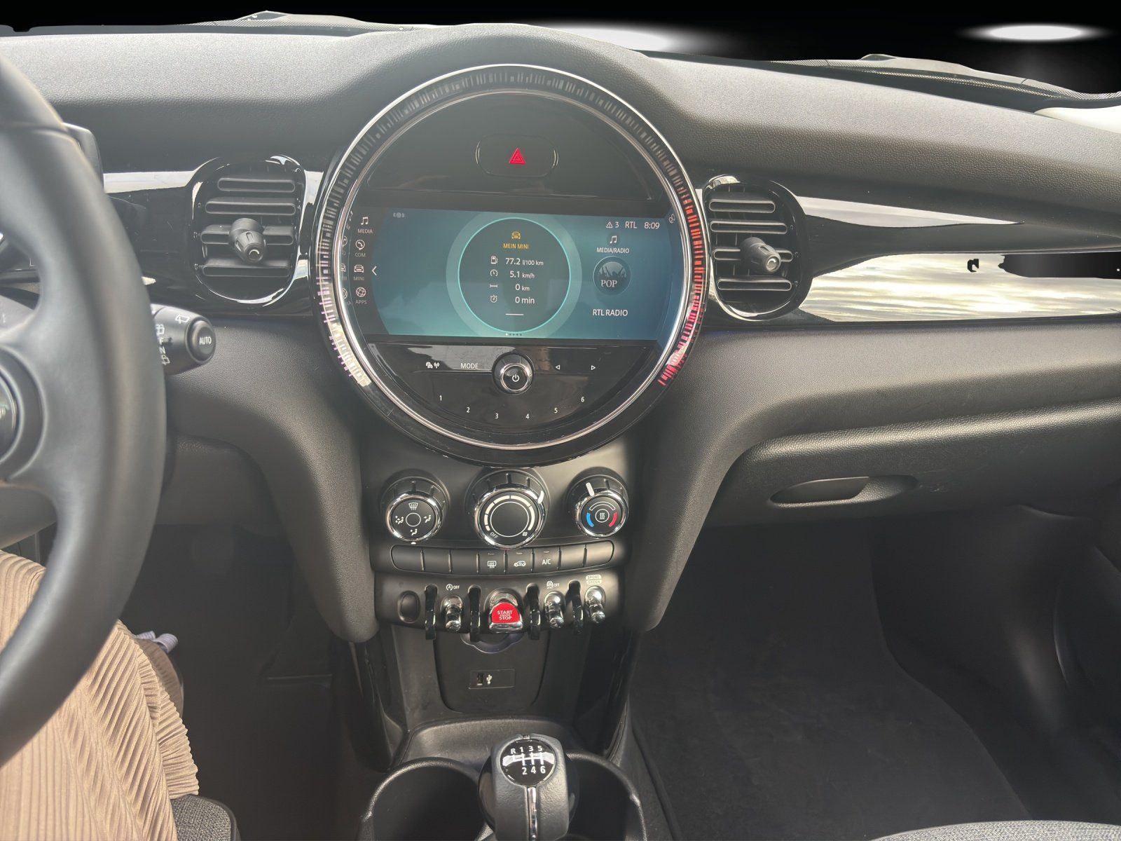 Fahrzeugabbildung MINI Cooper Classic Trim