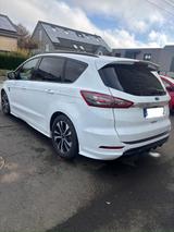 Ford S-Max ST-Line - Ford S-Max mit Diesel-Antrieb: Kombi, Automatik
