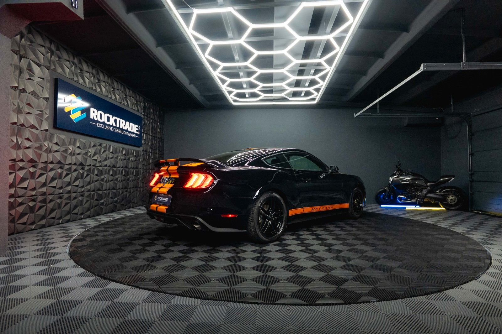 Fahrzeugabbildung Ford Mustang Shelby GT Coupe Performance 6-Gang *LED*