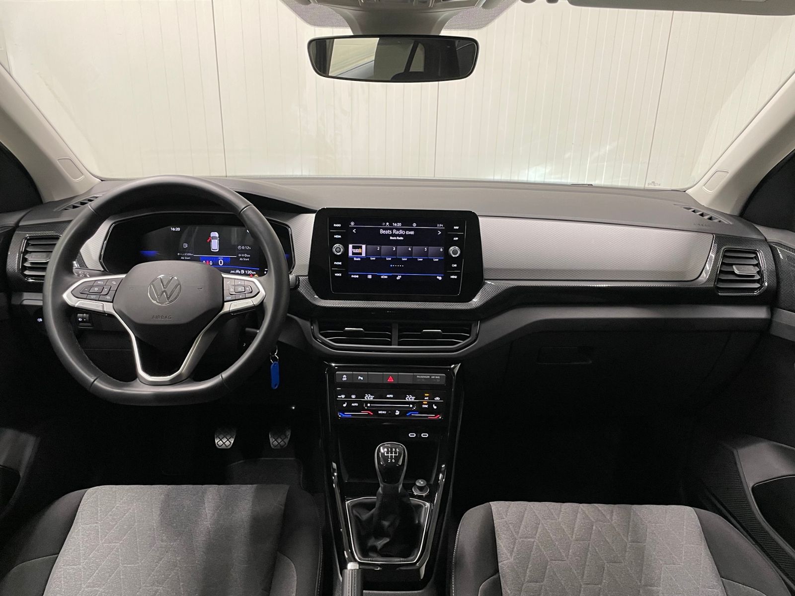 T-Cross Life 1.0 TSI ACC SHZ LED APP