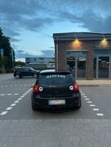 Volkswagen Golf 5 GTI 255 ps look r32 - Volkswagen Golf: GTI R32