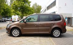 Fahrzeugabbildung Volkswagen Touran Highline DSG 7-Sitzer Tempomat SHZ PDC!