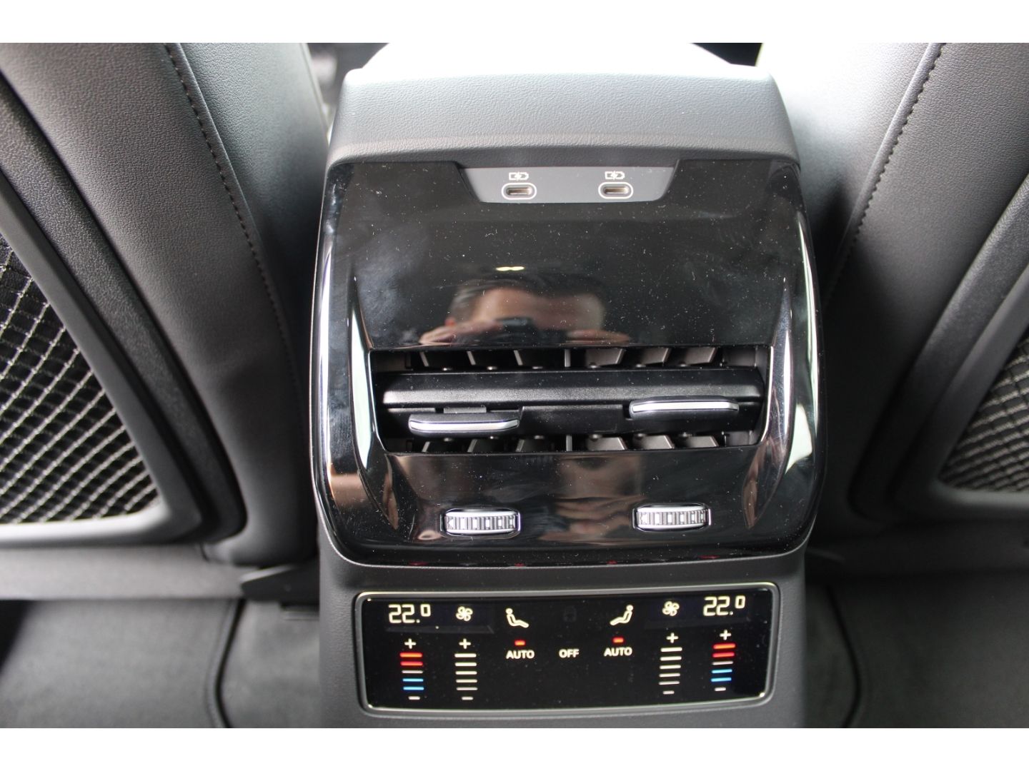 A6 Avant TDI qu.Str. Tech*Leder*360*ACC*MTRX*19'