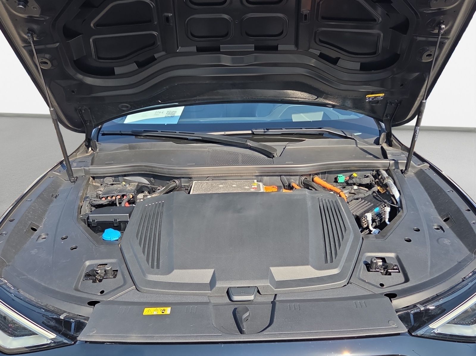 Audi Q8 e-tron - Bild 19