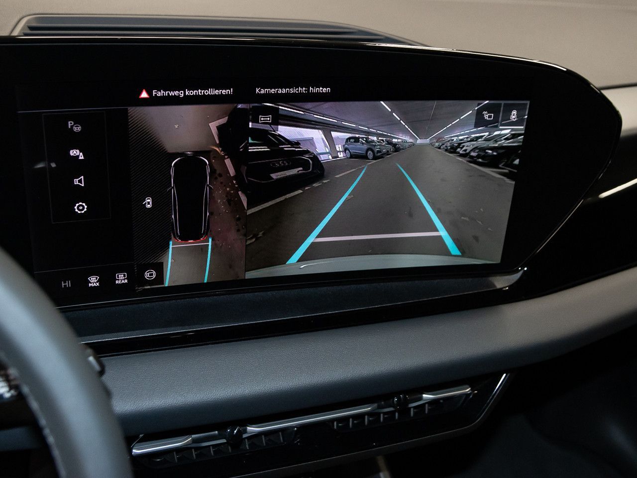 Audi Q6 e-tron - Bild 23