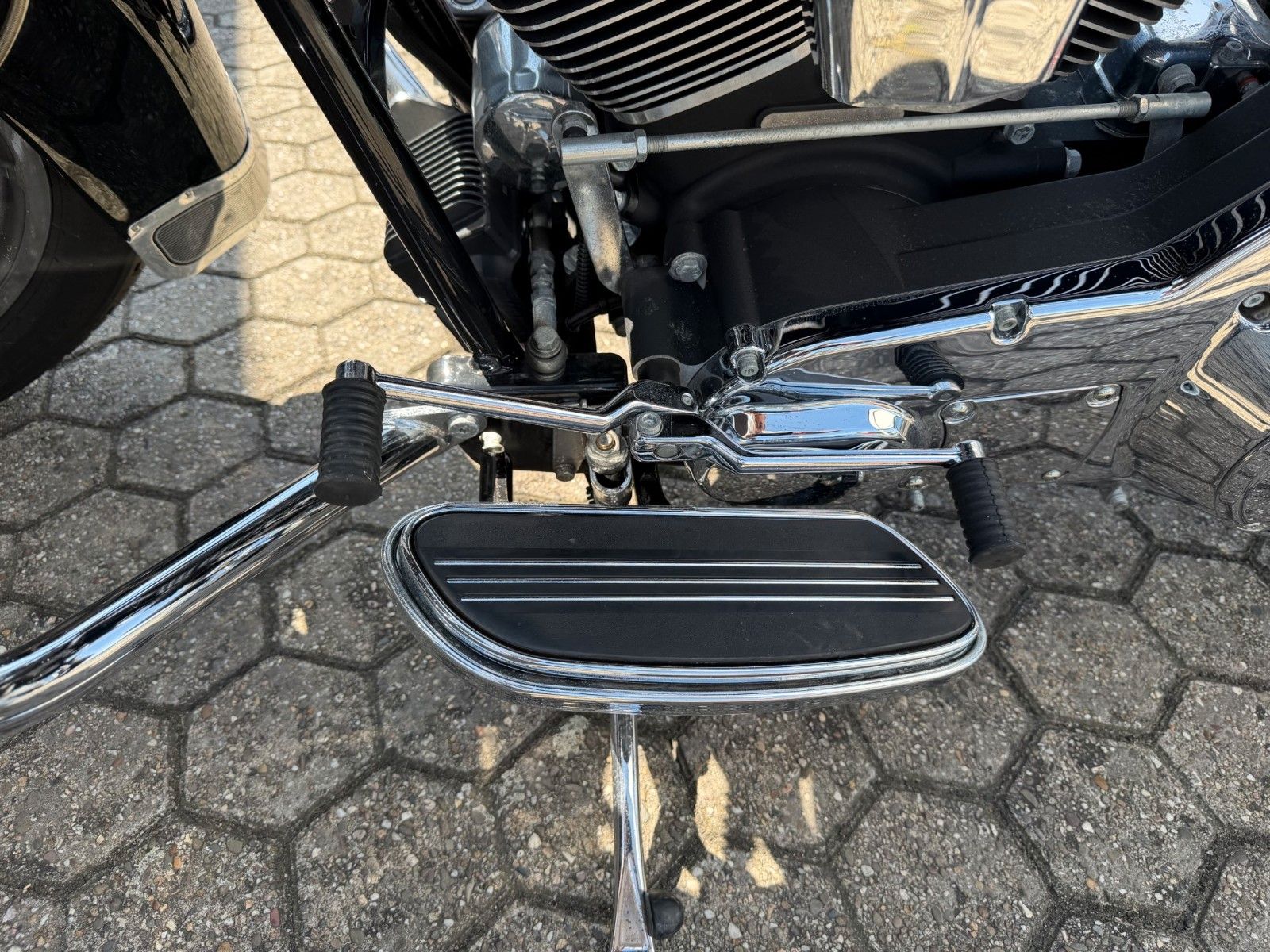 Fahrzeugabbildung Harley-Davidson Road King inkl.Jekill Hyde