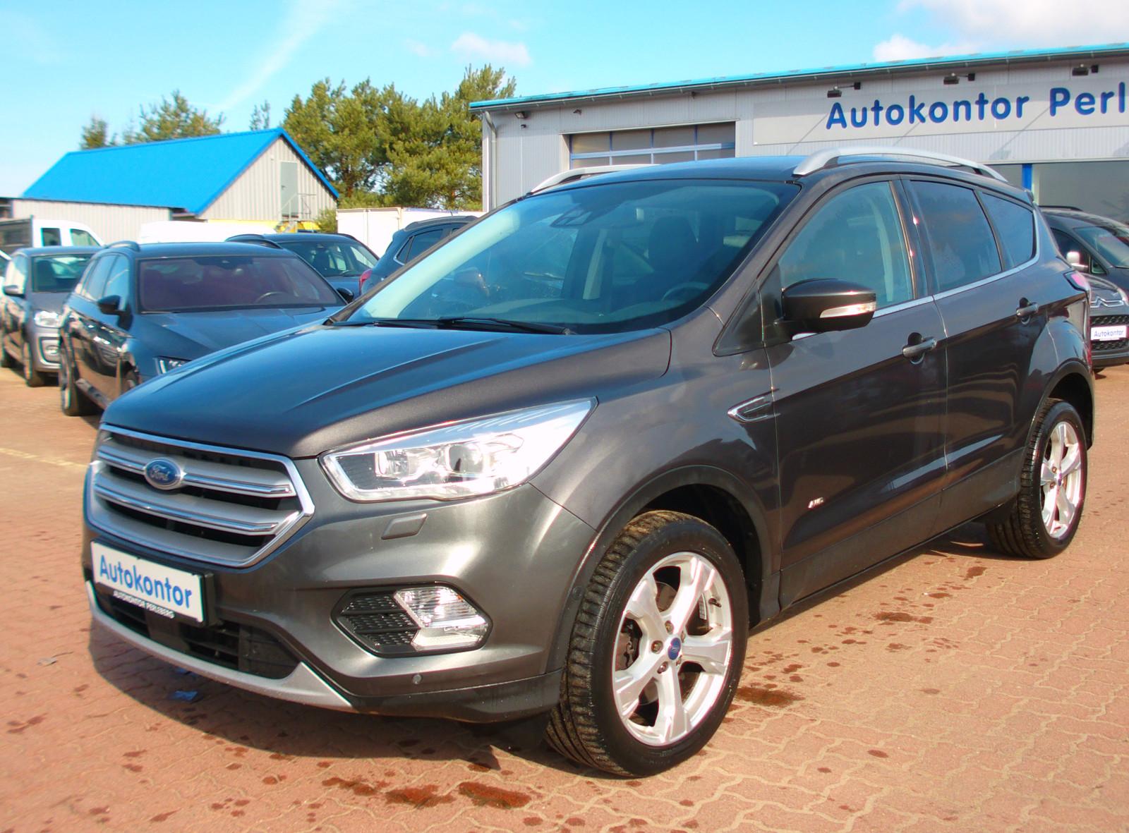 Ford Kuga 4WD Titanium.Teilleder.Kamera.SHZ