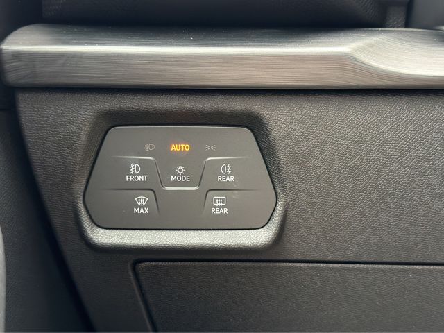 Leon Sportstourer 1.5 TSI KAMERA NAVI ACC LED