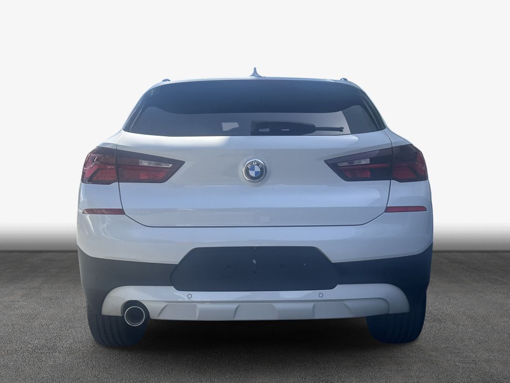 BMW X2 sDrive18i Aut. Advantage Plus LED Head-Up foto 6
