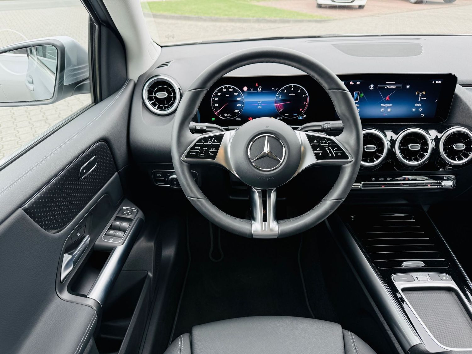Fahrzeugabbildung Mercedes-Benz B 180 PROGRESSIVE, Autom., LED, SHZ, RFK, PTS, E