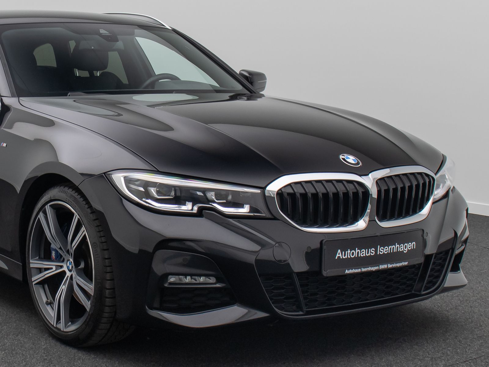Fahrzeugabbildung BMW 330d M Sport DAB LED DrivAssis Individual 19Zoll