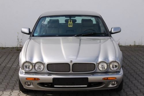 Jaguar Top gepflegter XJR mit 2 Jahre Garantie