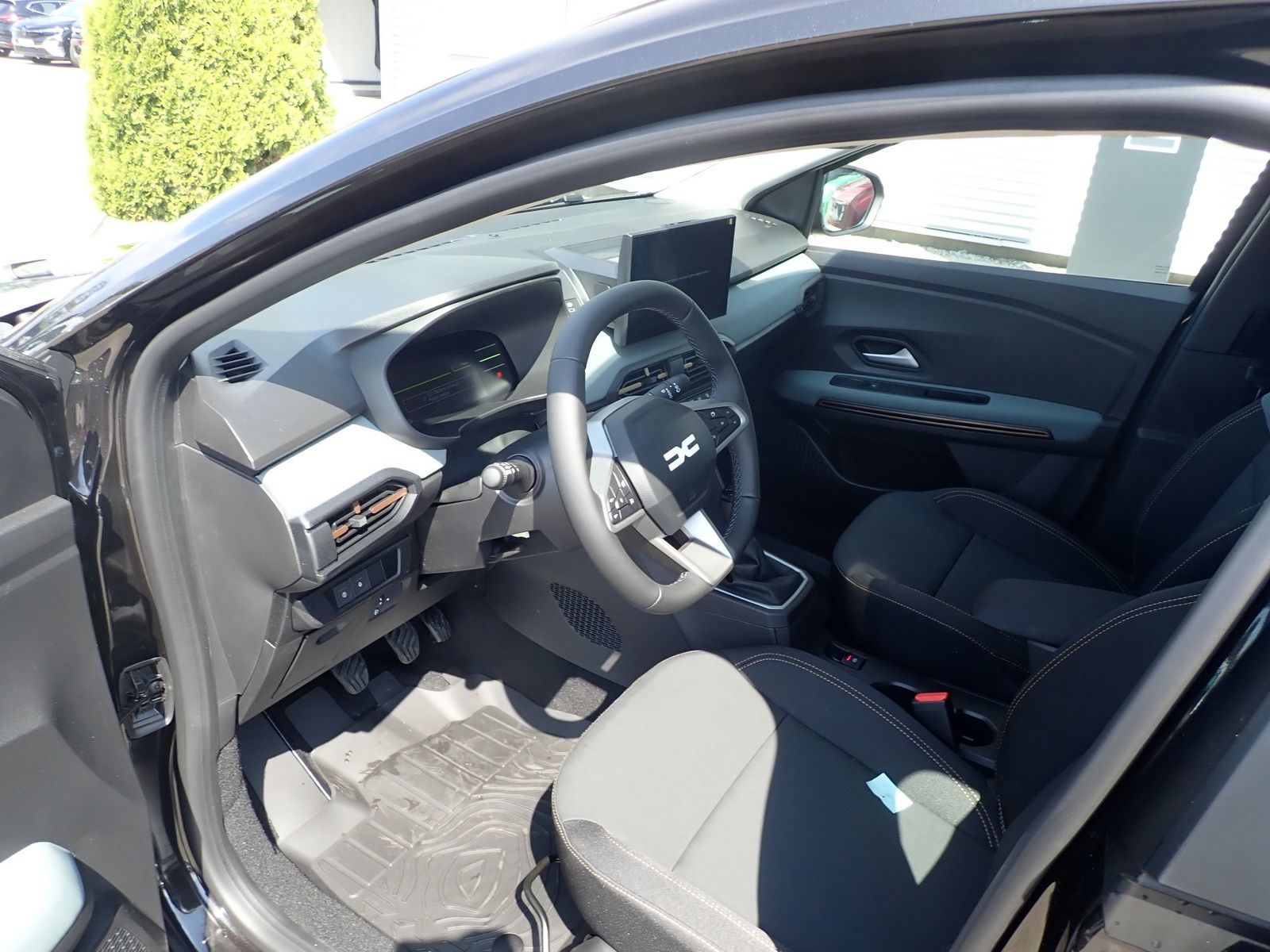 Fahrzeugabbildung Dacia Sandero Stepway Extreme TCe 110