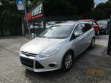 Ford Focus 1.6 Benzin  Top Zustand  Turnier Trend - Ford Focus aus 2011: Trend