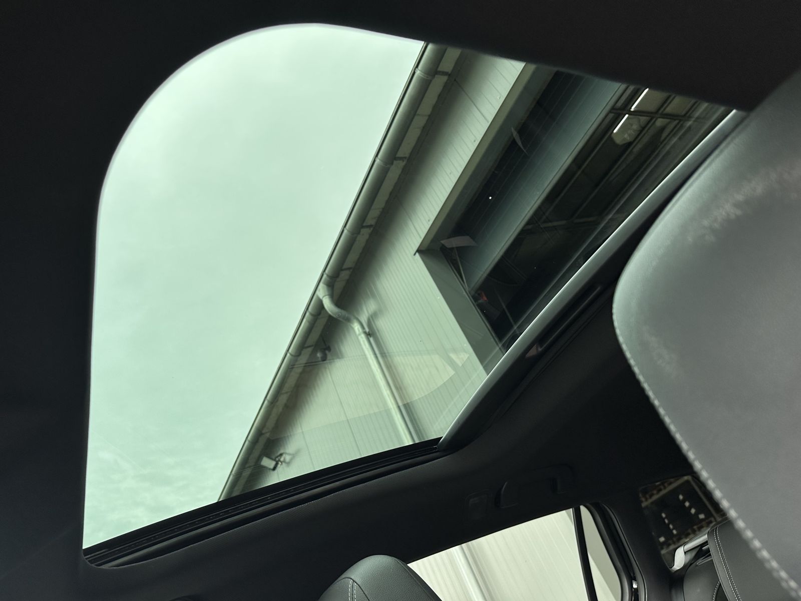 Fahrzeugabbildung Opel Astra SpT 1.5 D Aut. GS NAV+LED+PANO+18ZOLL+1HD