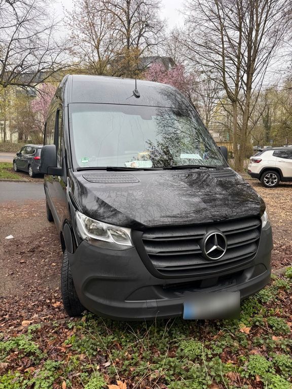 Image of Mercedes-Benz Sprinter