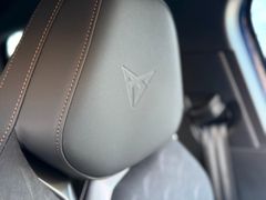 CUPRA Terramar 1.5 e-Hybrid 150 kW CUPRA Terramar 1.5 e-Hybrid 150 kW