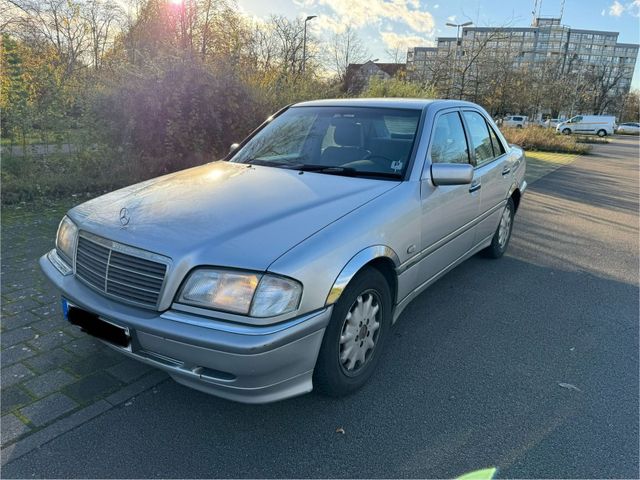 Mercedes-Benz Mercedes C 180