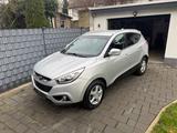 Hyundai ix35 1.7 CRDi Temp,Keyl,Serviceheft,Kamera,Navi, - Hyundai ix35 Gebrauchtwagen in Duisburg