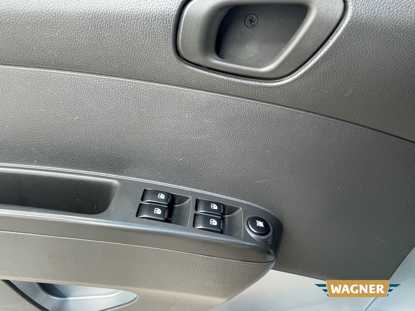 Fahrzeugabbildung Chevrolet Spark LT 1.2 Klimaautomatik Servolenkung