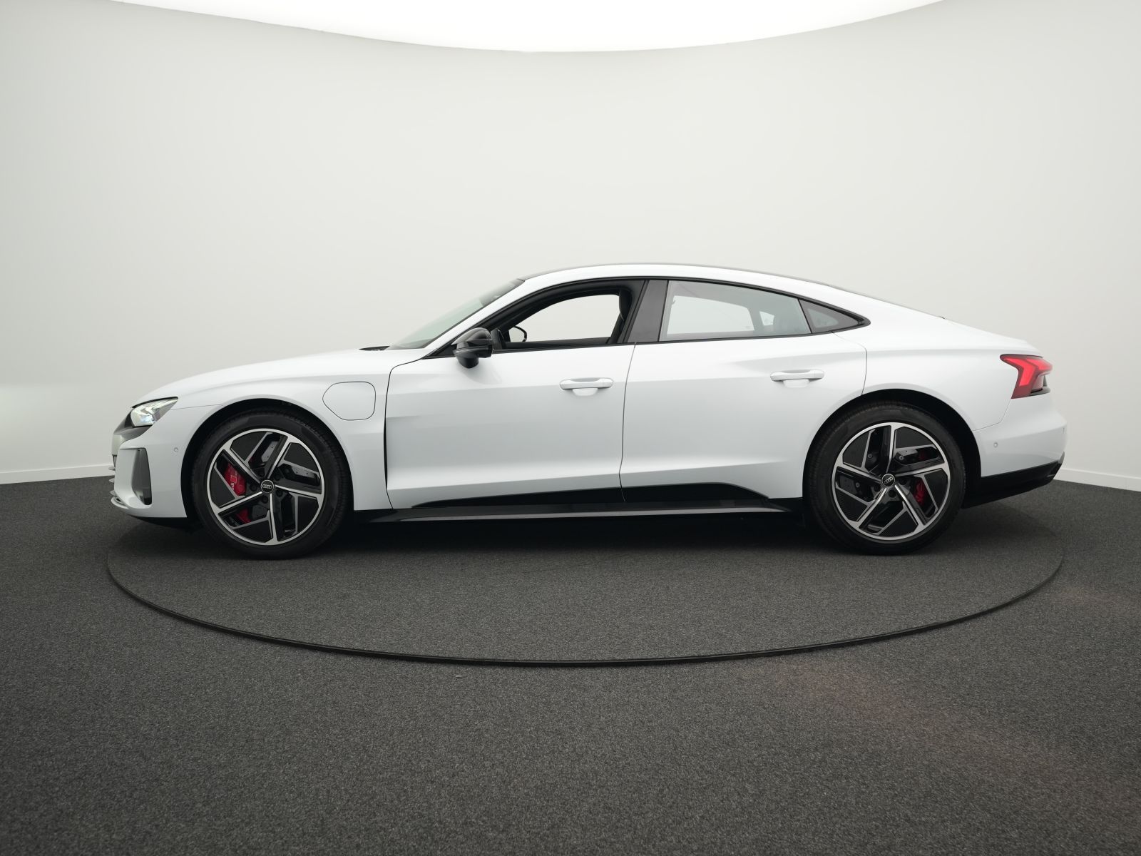 Audi e-tron GT - Bild 11