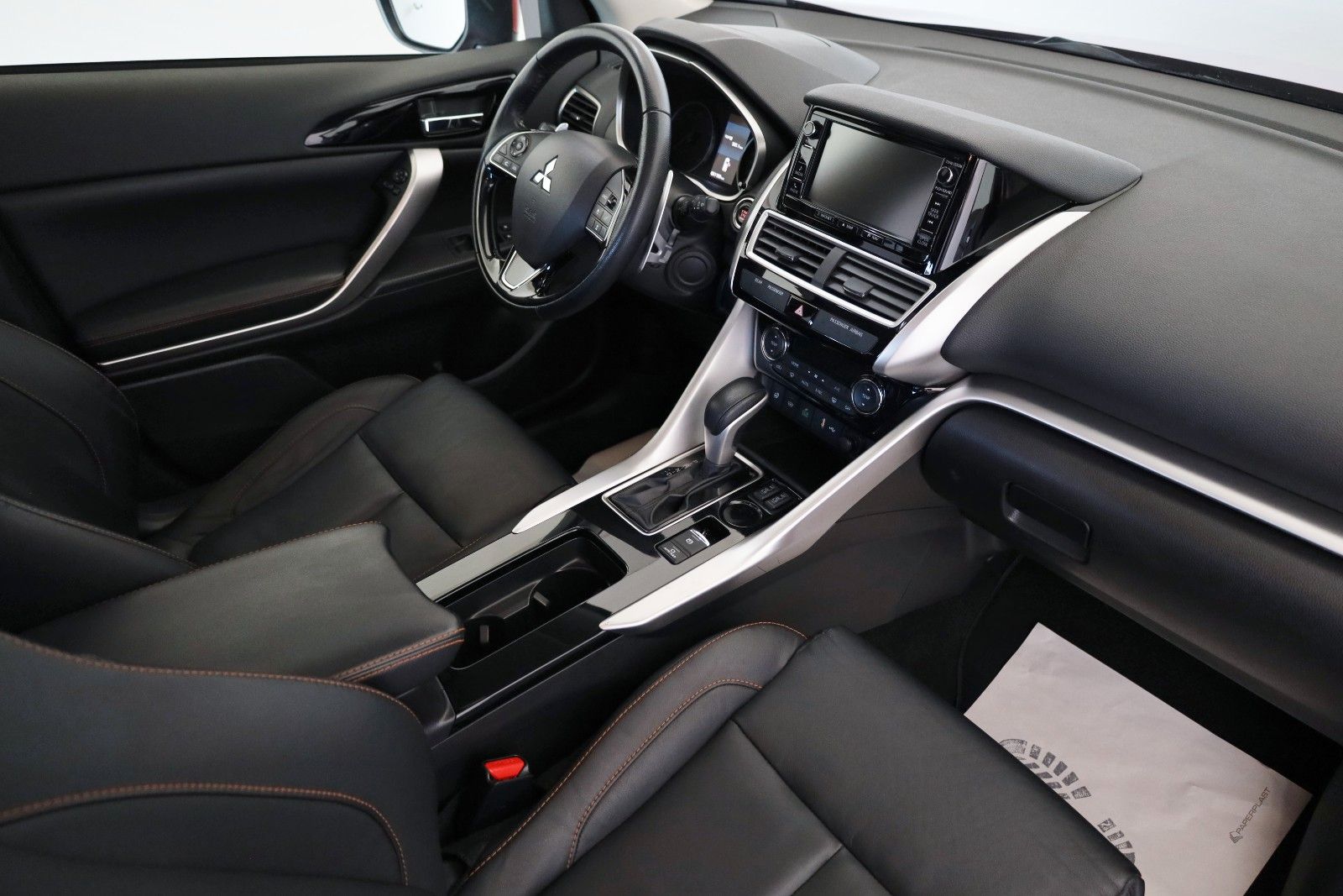 Fahrzeugabbildung Mitsubishi Eclipse Cross Top 2WD Leder,Navi,LED,HUD,Panoram