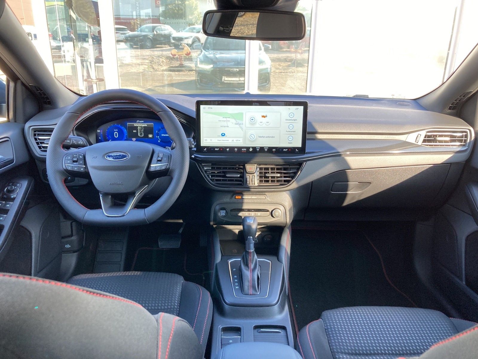 FORD Focus ST-Line X AUTOMATIK / KLIMA / LED / NAVI / - Image 8