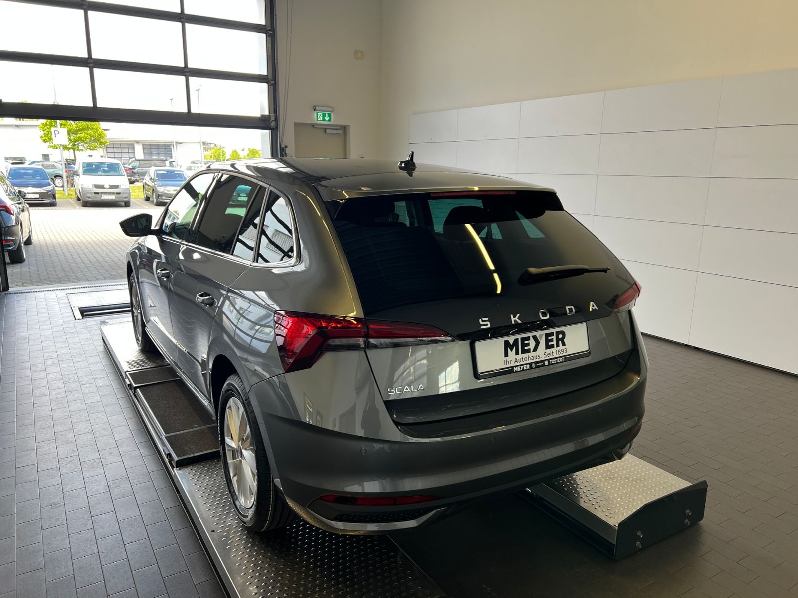 Fahrzeugabbildung SKODA Scala Selection 1.0 TSI DSG *LED, ACC, Kamera, 1