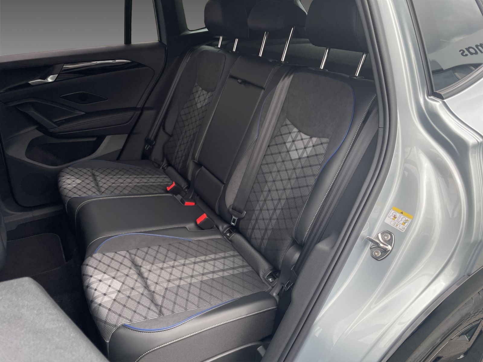 Volkswagen Tiguan - Bild 14