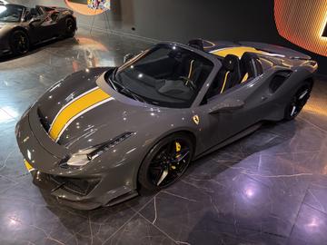 صورة 8 لـ 2019 Ferrari 488 PISTA