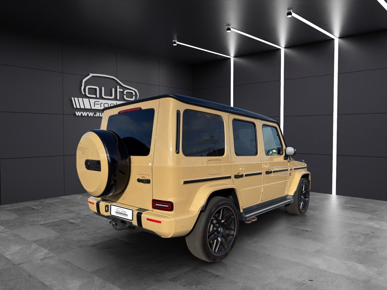 Fahrzeugabbildung Mercedes-Benz G 63 AMG/Garantie/Sdhz/Drivers/Sonderlack/AHK/