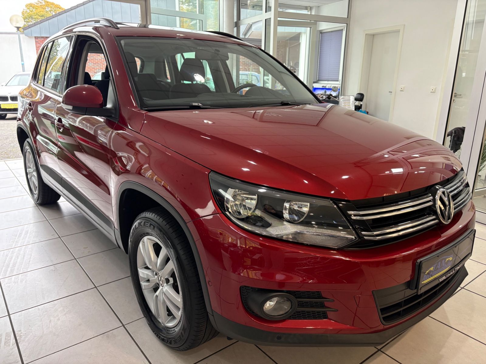 Fahrzeugabbildung Volkswagen Tiguan Trend & Fun BMT *PANORAMADACH*1.HAND*