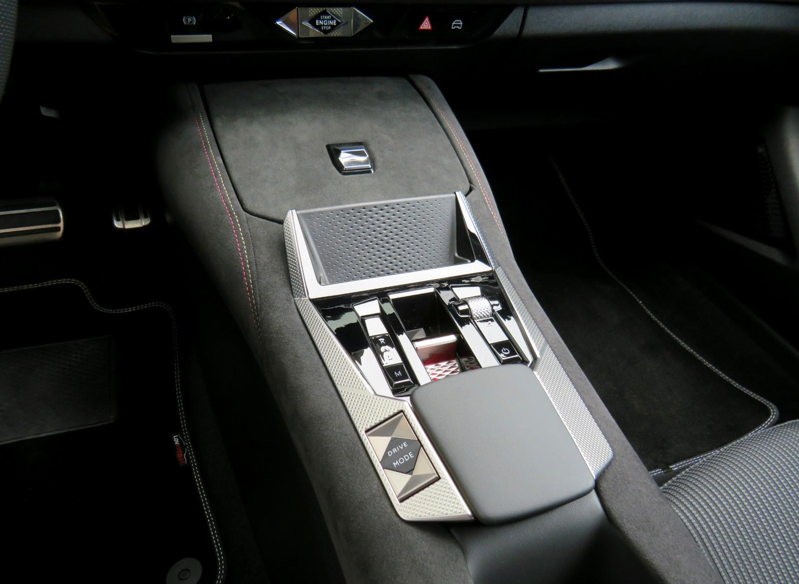 DS Automobiles DS4 Performance Line // Shz, ACC, DAB