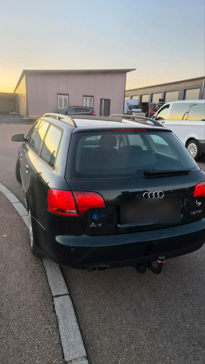 Audi A4 2006 — photo 9