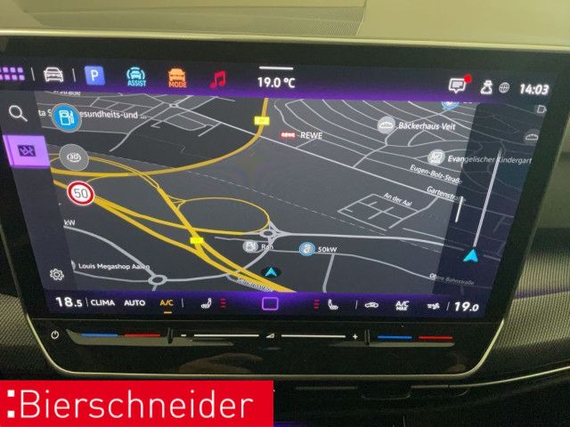 Volkswagen Golf 8 GTI 2.0 TSI DSG Clubsport 19 MATRIX PANO foto 19