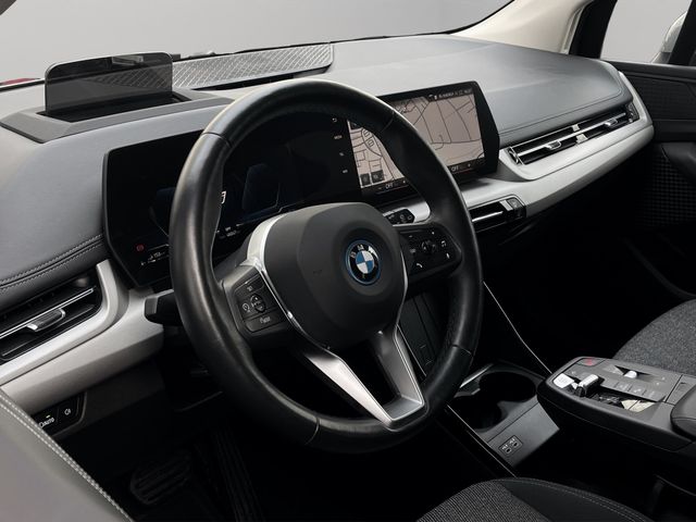 Foto Nummer 7: BMW 230e xDrive