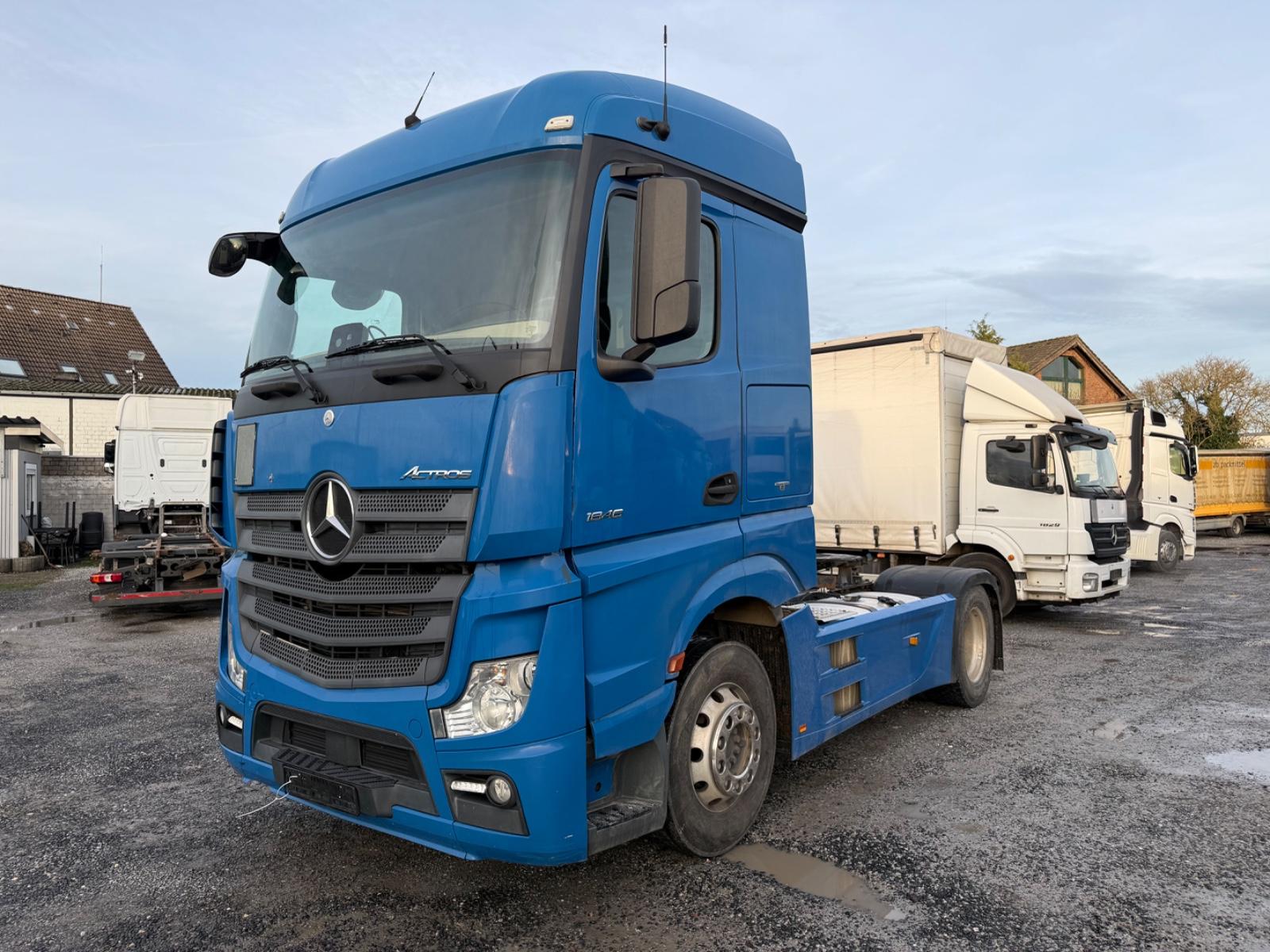 Mercedes-Benz Actros 1846 MP4 *Retarder*Kipphydraulik*SoloStar