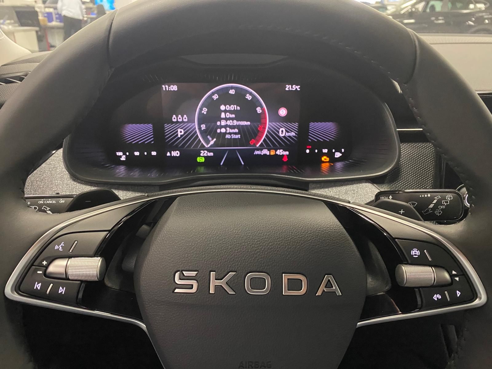 Fahrzeugabbildung SKODA Scala 1.0 TSI Selection APP+KLIMA+RFK+SITZHEIZ++
