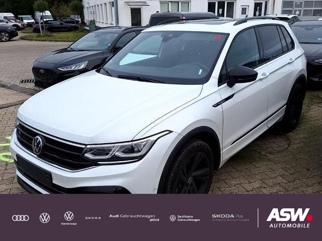 Volkswagen Tiguan R-Line 2,0 TSI DSG LED PANO Head-up RFK