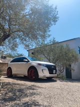 Ford Edge - Ford Edge mit Benzin-Antrieb