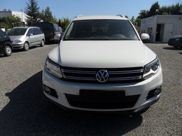 Volkswagen Tiguan - 2