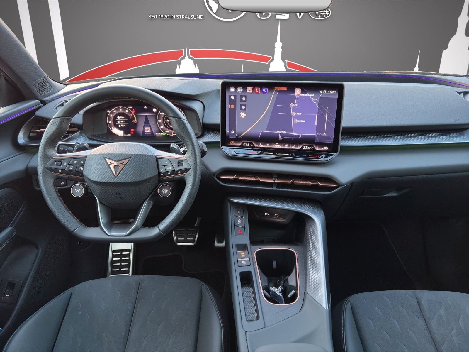 Fahrzeugabbildung CUPRA Terramar 2.0 TSI DSG MATRIX/DCC/AKEBONO/ACC/LHZ