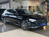 Mercedes-Benz E 300 de*LED*SHZ*Navi*Business*ACC*2xKlimaauto* - gebrauchte Mercedes-Benz E 300 aus dem Jahr 2022