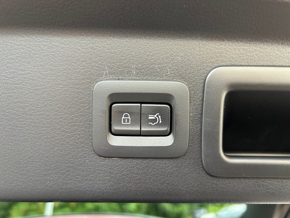 Fahrzeugabbildung Mazda CX-30 SKY-G 150 AWD SELECTION AHK DESIG-P MATRIX