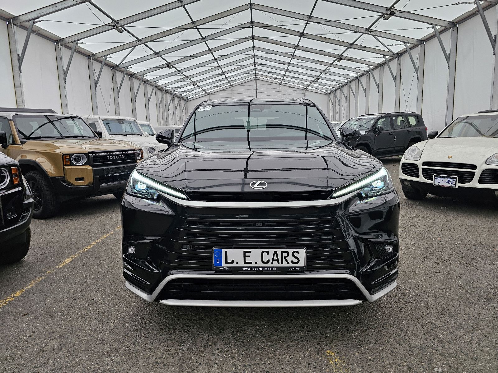 Fahrzeugabbildung Lexus TX500H FSport3 Hybrid T1 72.000 EURO!Stock!