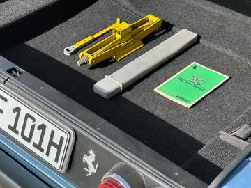 1975 Ferrari 365 photo 8