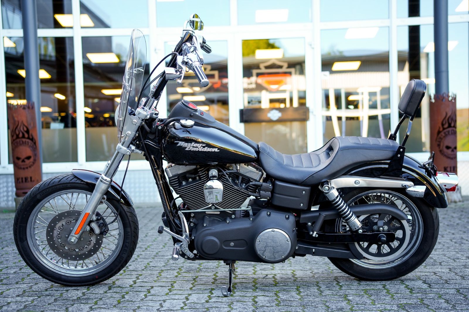 Fahrzeugabbildung Harley-Davidson FXDB Dyna Street Bob Twin Cam 96 - APE LENKER