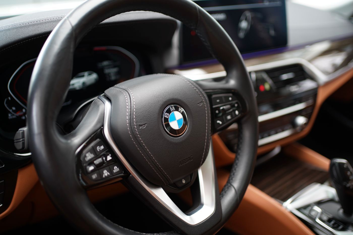 Fahrzeugabbildung BMW 530d xDri Luxury Line Laserlicht+Standheizun+AHK